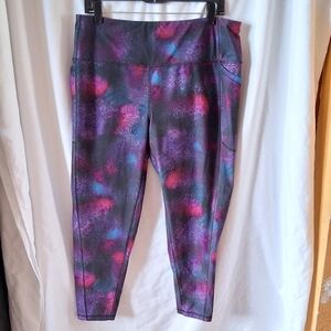 dsg xl  Purple and pink leggings
measurements and materials in pics 8-11